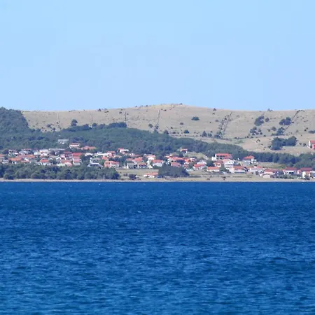 Apartments By The Sea Vir - 12707